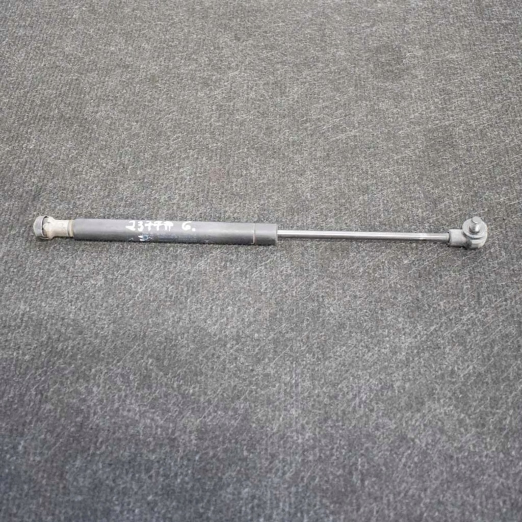 фото №1, Smart fortwo i 2004 левая сторона амортизатор крышки задний багажника