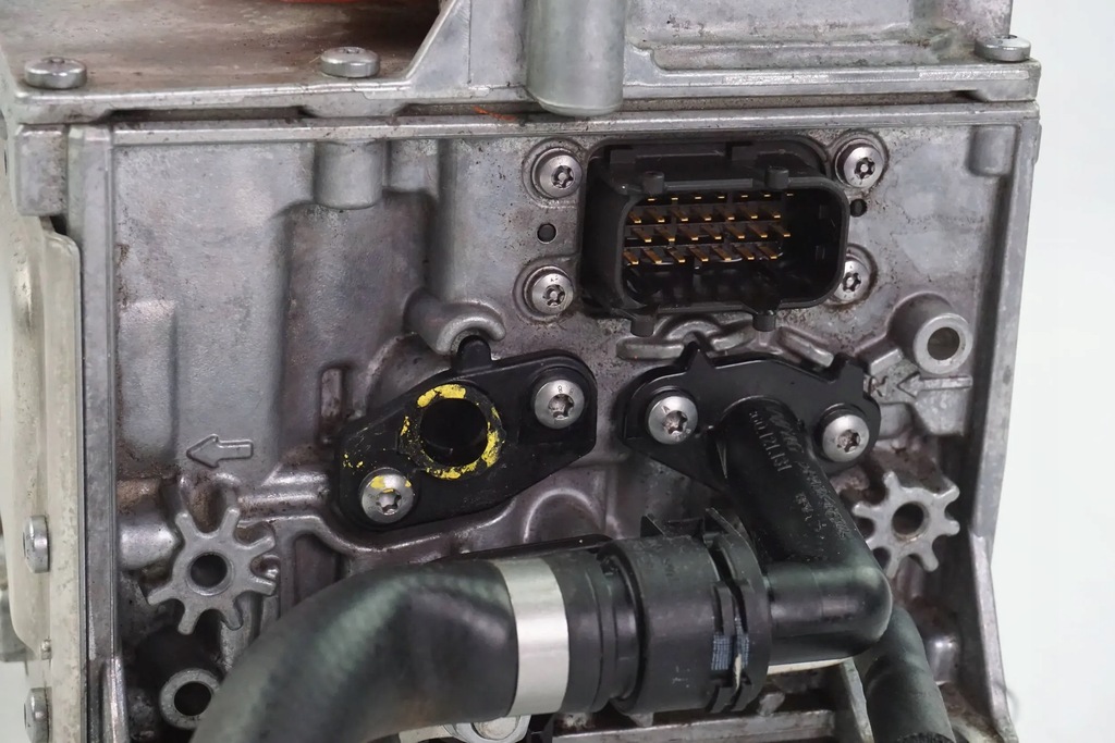 фото №8, Зарядное устройство аккумулятор vw passat b8 3g0907070e 0437508229