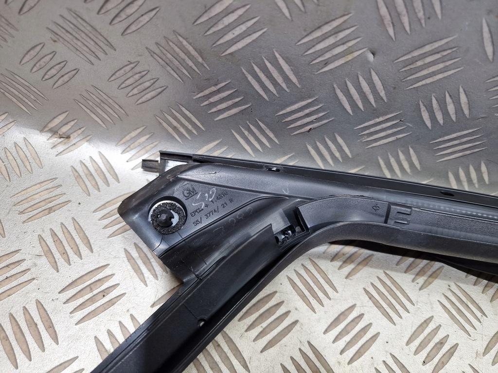 фото №5, Молдинг прокладка скло права opel cascada