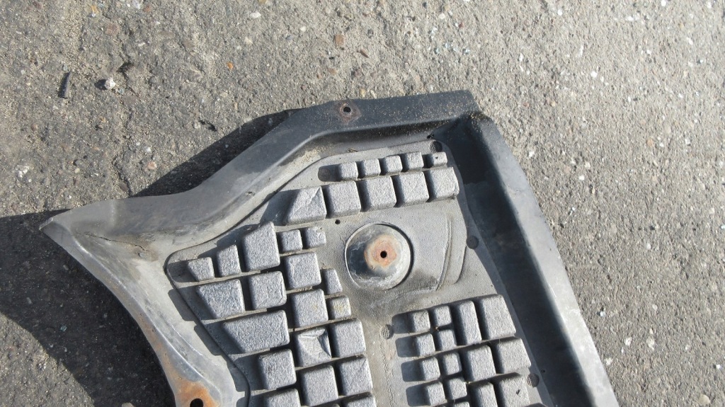 Mercedes w219 cls a2195200123 накладка под двигатель с Разборки