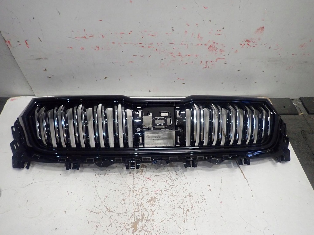 фото №1, Решётка радиатора skoda kodiaq lift 2021-