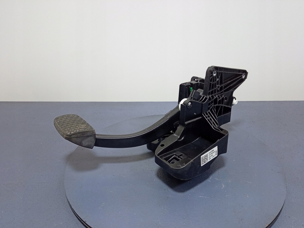 фото №2, Opel insignia b педаль тормоза автоматическая коробка передач