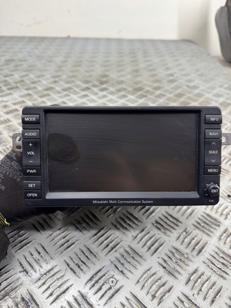 фото №5, Радіо cd mitsubishi pajero iv 4 07r.- 8750a070 rockford