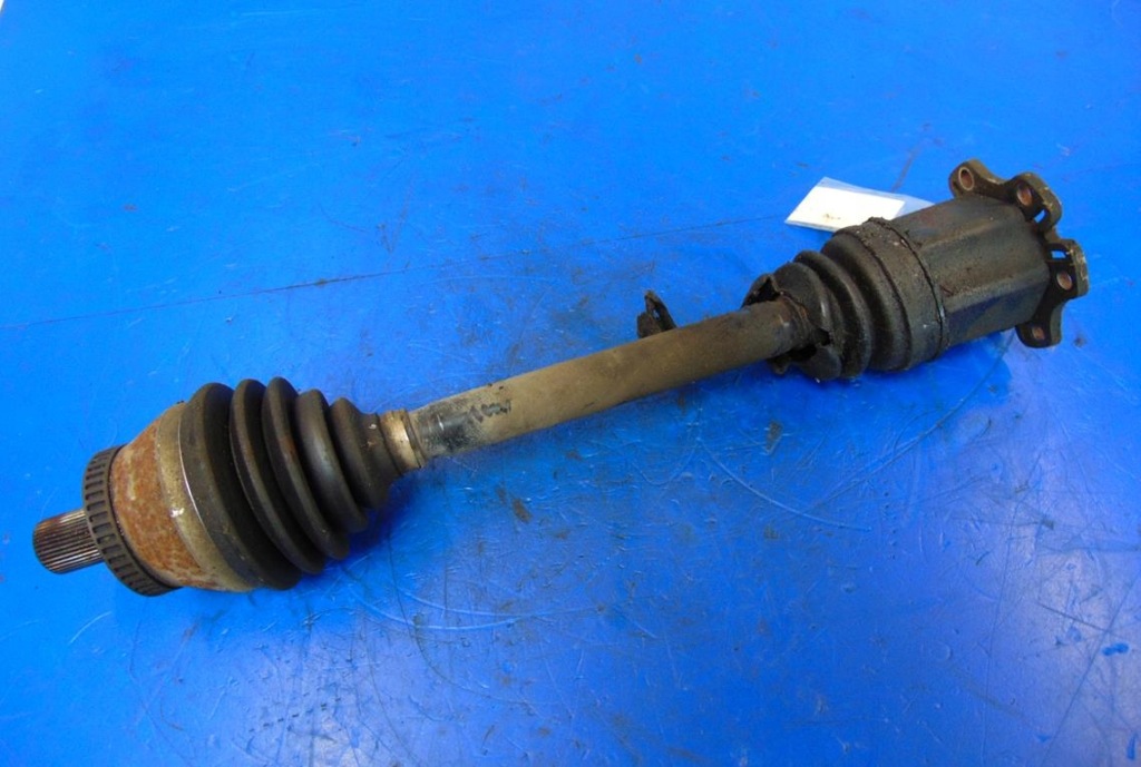 фото №1, Audi a4 b6 quattro 3.0 v6 приводной вал левый перед