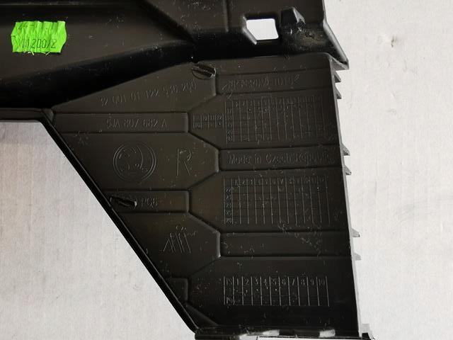 фото №2, Skoda rapid lift решётка заглушка бампера правая