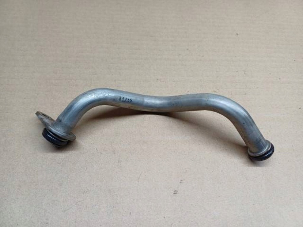 фото №1, Skoda scala 1.0 tsi шланг трубка обратный масла 04c145735c