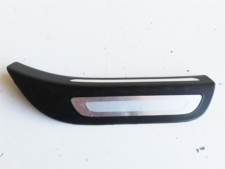 фото №1, Молдинг защита порог задняя правая audi q5 2008-206 rok 8r0853376