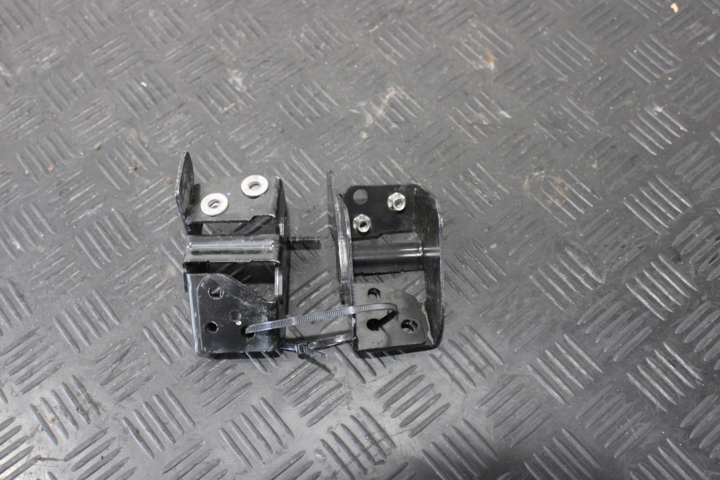 фото №1, Кронштейн поперечина радіатор stelvio veloce