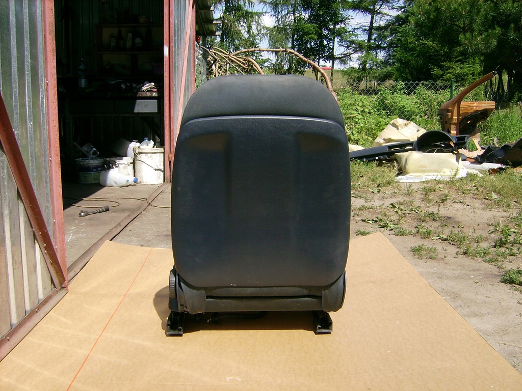 фото №8, Сидіння лівий перед audi a4 b7 8e0881105bh