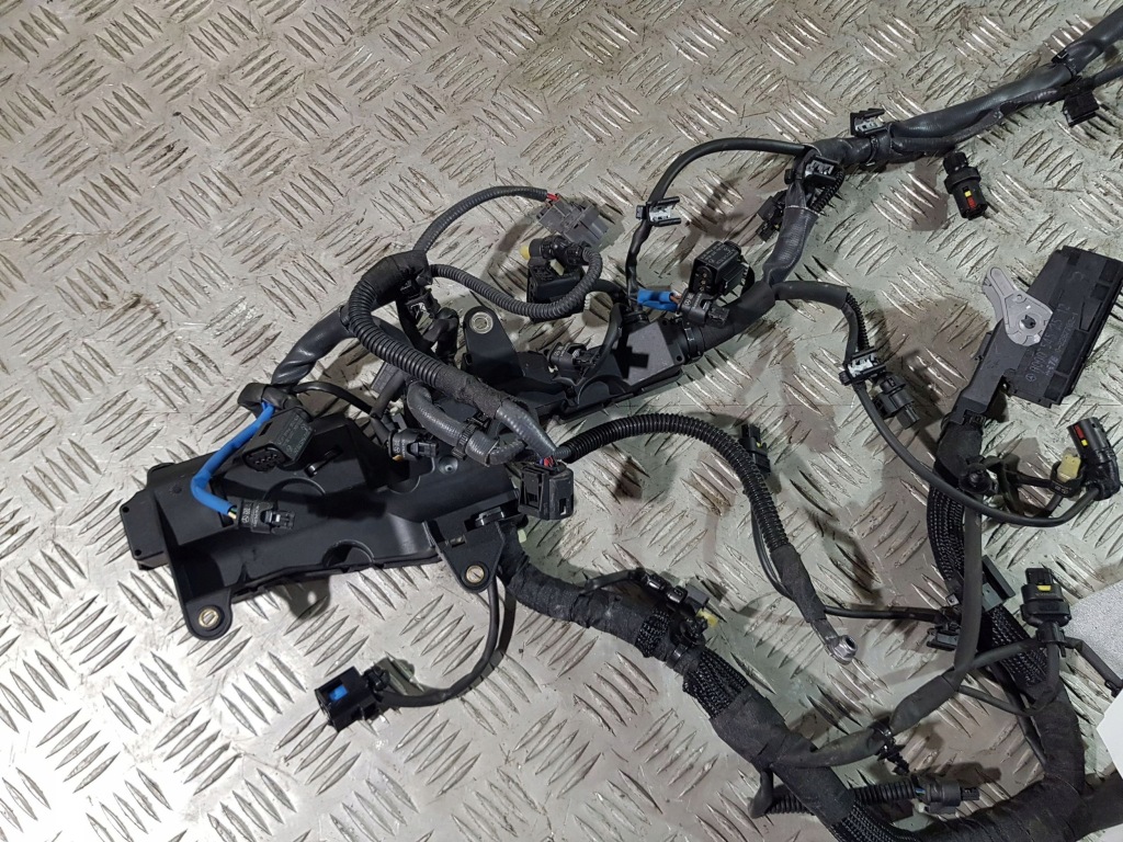 фото №7, Mercedes-benz glc x253 c253 2018 жгут трубопровод двигателя a2740102815