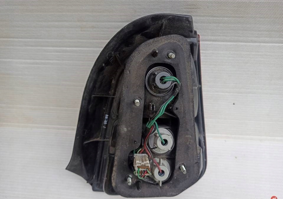 фото №5, Mitsubishi colt v 5 cj0 лампа задня задня ліва