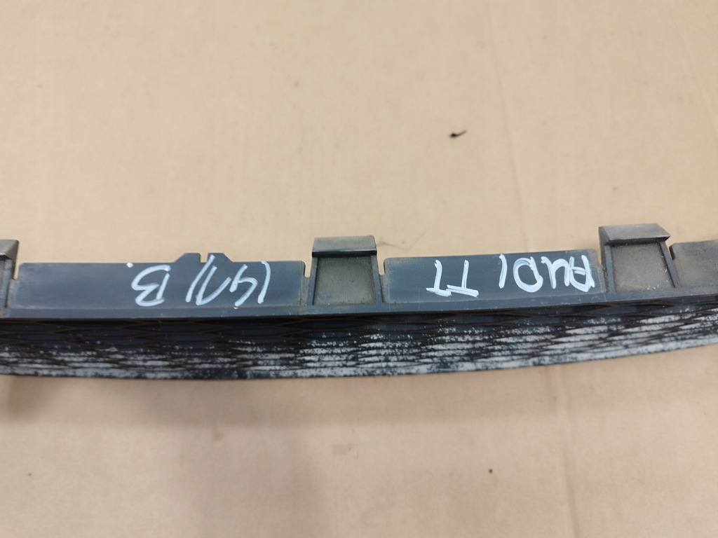 фото №7, Решётка средняя бампер перед audi tt 8n lata 1998-2006 8n0807683a