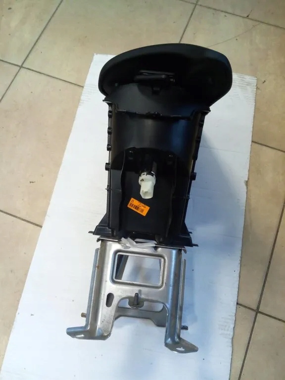 фото №9, Подлокотник toyota c-hr chr '16- oryg.