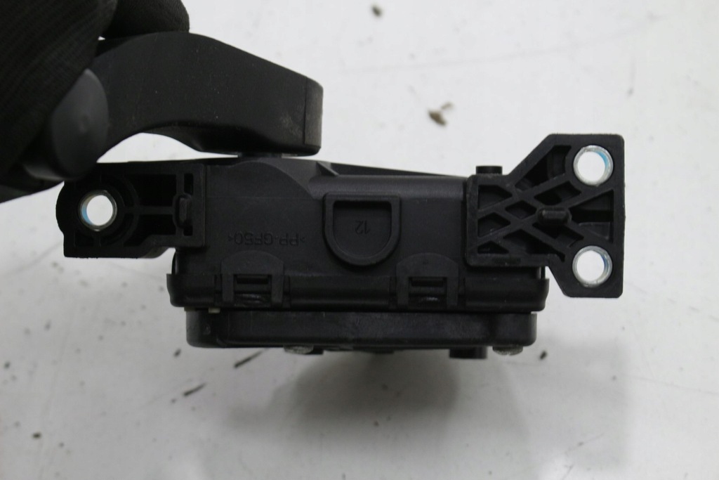 фото №5, Педаль газа потенциометр 8e1723523j audi a4 b7