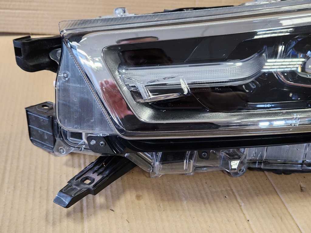 фото №13, Фара toyota hilux 8 lift 20- лівий lub правий 81110-0k941 81150-0kp41