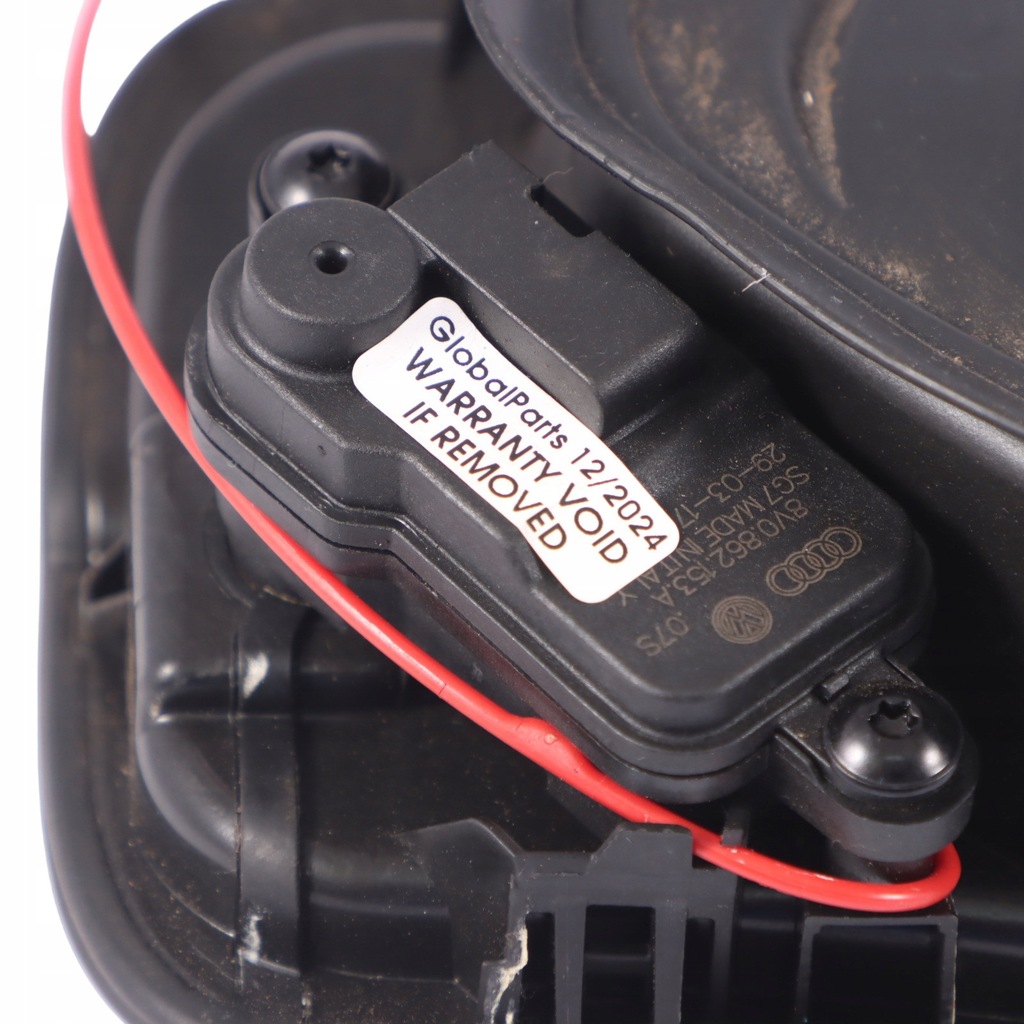 фото №11, Audi a4 b9 крышка заливной топлива 8w0809906