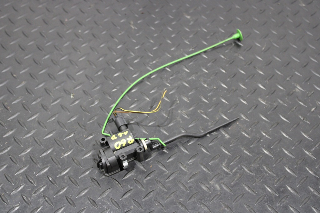 фото №1, Замок привод крышка заливной топлива mini countryman r60 6985879