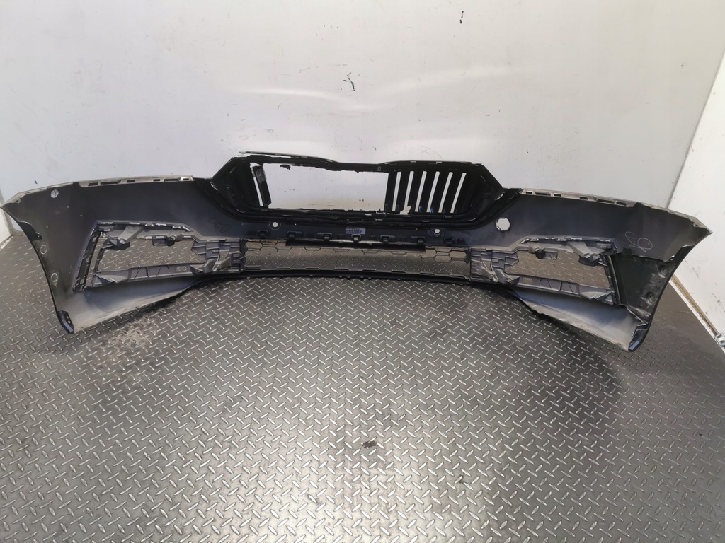 фото №6, Бампер перед skoda octavia iv pdc оригинальный номер 5e3853677a