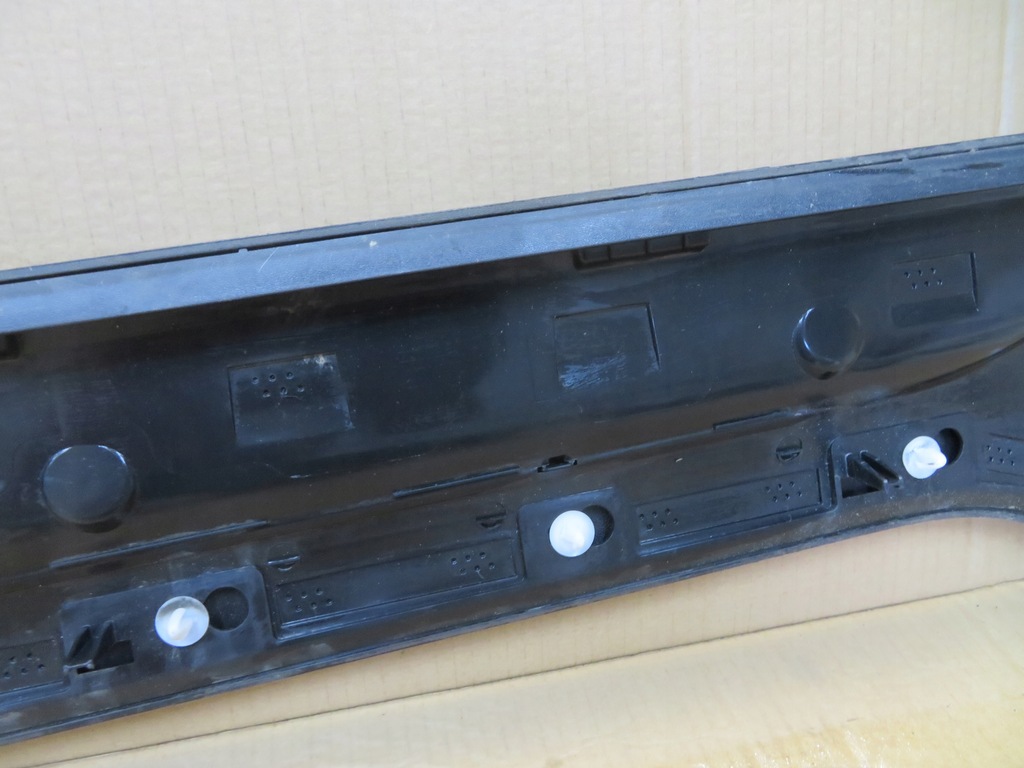 фото №11, Volvo xc40 молдинг двері права перед 31448317