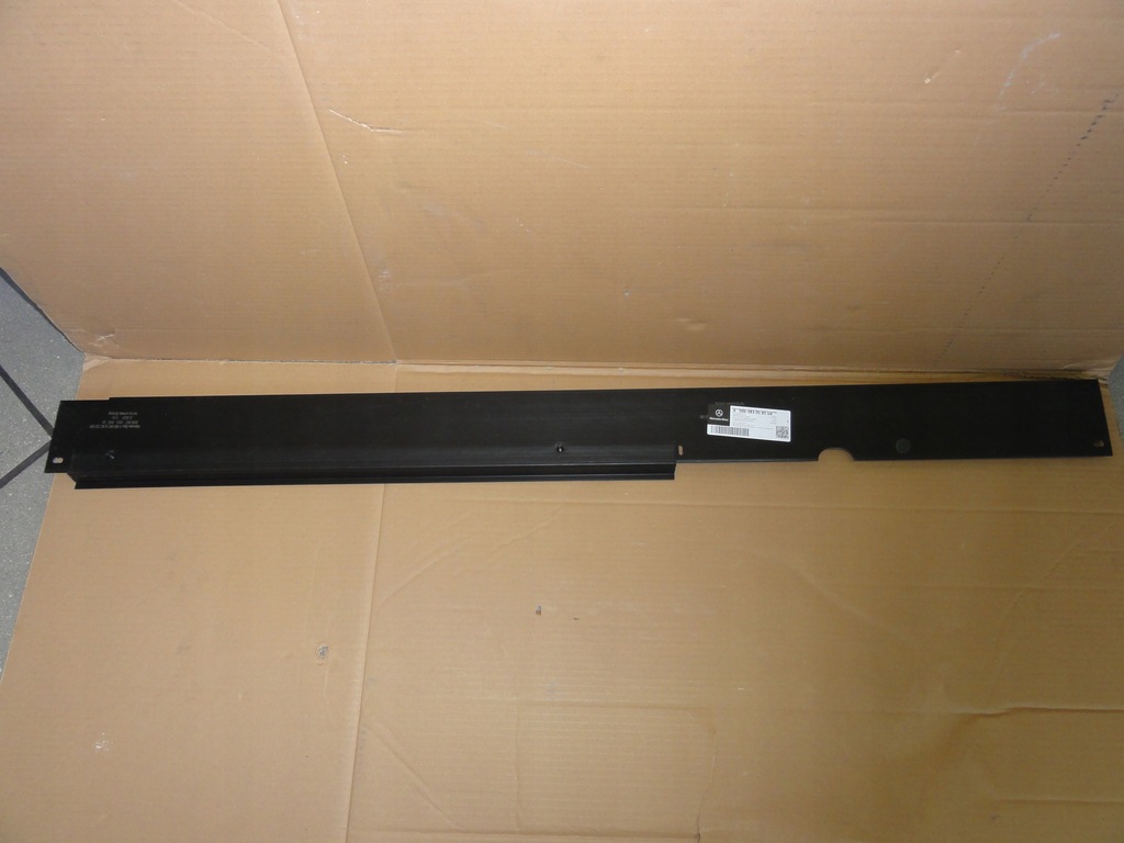 фото №1, Молдинг напрямна mercedes sprinter a9069830585 zgs006