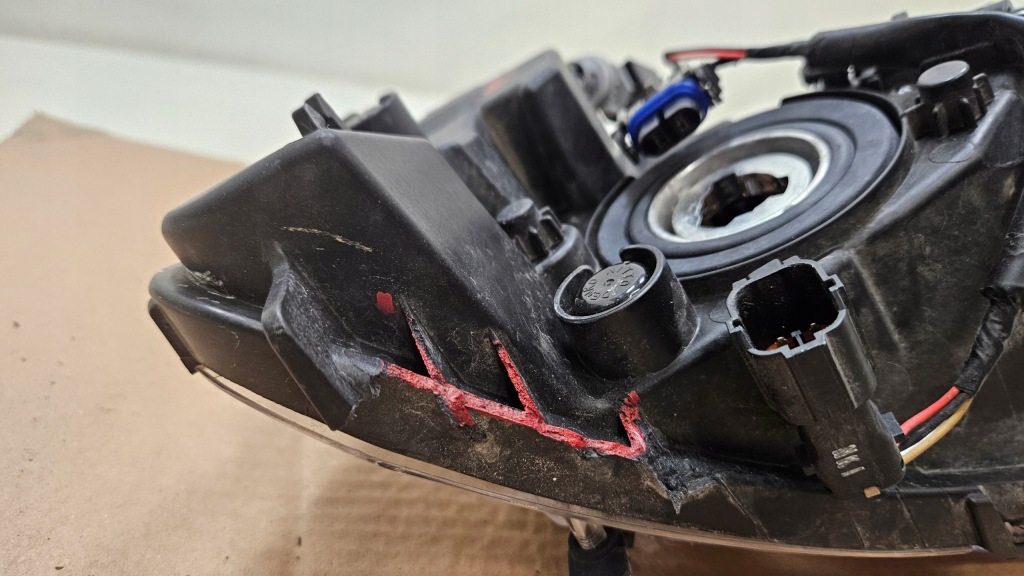 Противотуманная фара drl правый перед hyundai tucson iii lift 92202d7600 Недорого