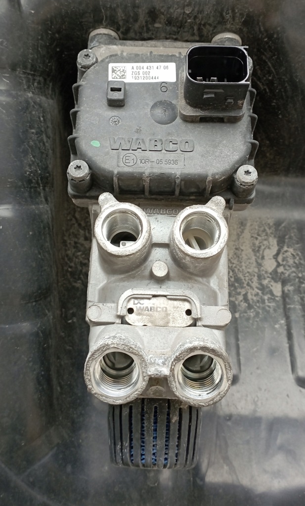 фото №1, Клапан тормоза wabco mercedes actros mp4/mp5