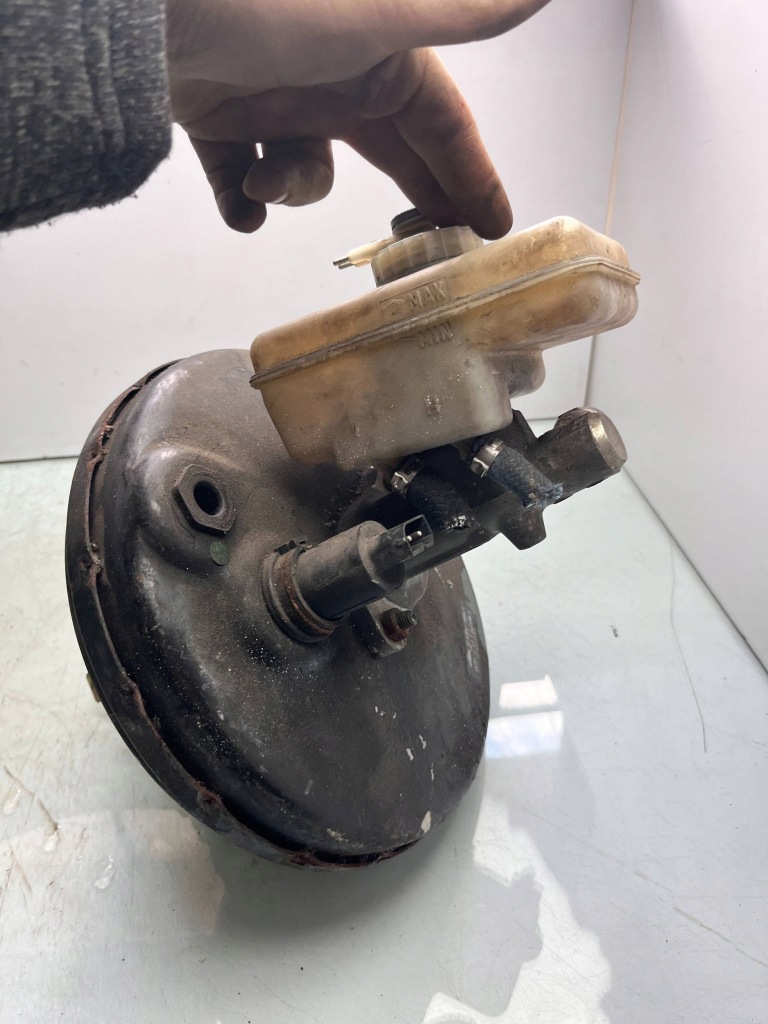 Bmw z3 e36 --- усилитель тормозов тормозные 10636219044 с Разборки