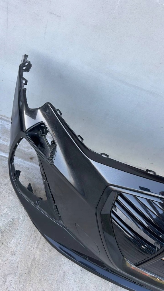 Audi e-tron 4ke бампер передній s-line piano black 4ke807065dgru poznan Зі Шроту