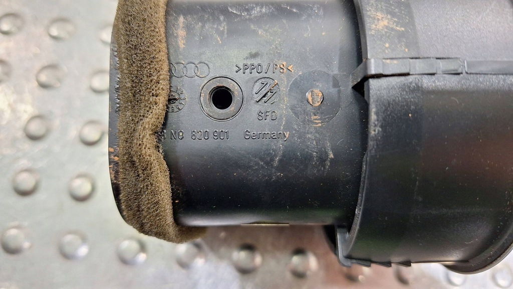 фото №5, Решётка обдув 8n0820901 audi tt i 8n