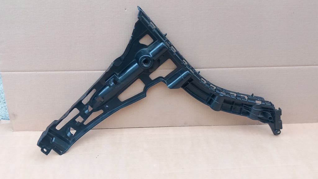 фото №13, Mercedes c w206 направляющая кронштейн бампера задняя правый bydgoszcz a2068850801