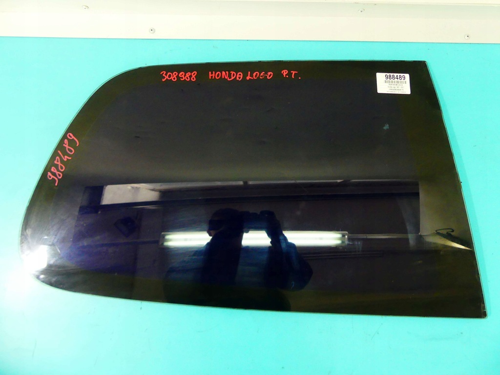 фото №1, Скло кузовна задня права honda logo 97-01