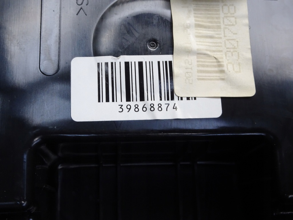 фото №13, Volvo v60 s60 ii подлокотник туннель средний 30755732