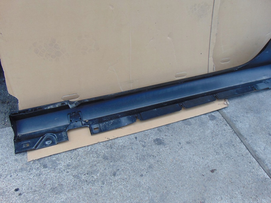 фото №15, Молдинг поріг права mercedes w238 coupe