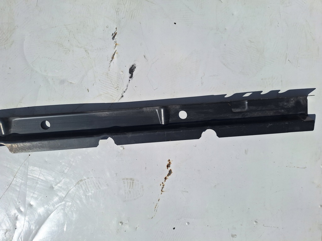 фото №11, Vw transporter t5 кронштейн задняя молдинг порог порог 7h1809341