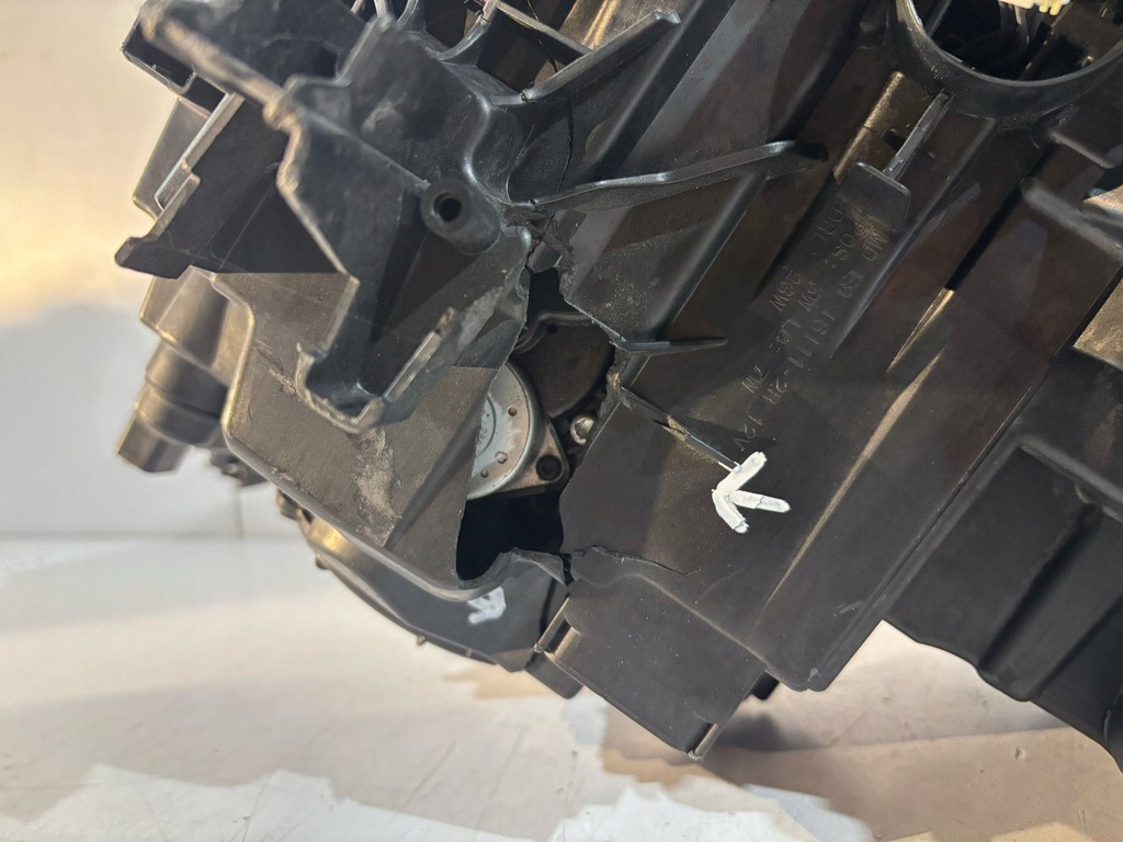 фото №9, Bmw 6 gt g32 лампа адаптивный led правая - 17583