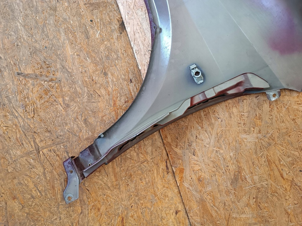 фото №10, Крыло правый перед nissan primera p12 zdrowy оригинал