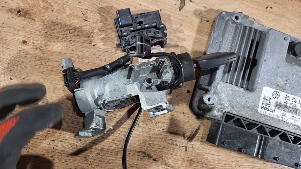 фото №8, Набір стартовий set skoda octavia ii 2 04-07 2,0 tdi 03g906021md 0281013300