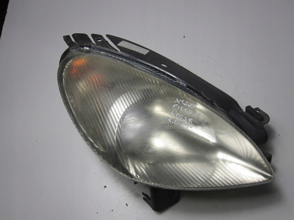 фото №1, Лампа передняя правая citroen xsara picasso 03r