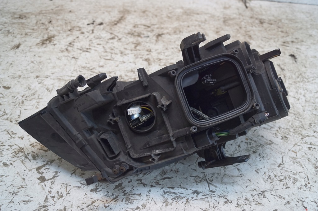 фото №14, Audi a4 b8 ксенон лампа ліва перед uk