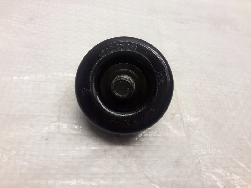 фото №2, Porsche carrera 911,986 ролик натяжителя