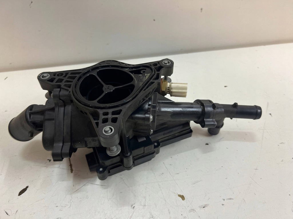 фото №14, Mazda 2 dj 2014- 1.5 skyactiv термостат