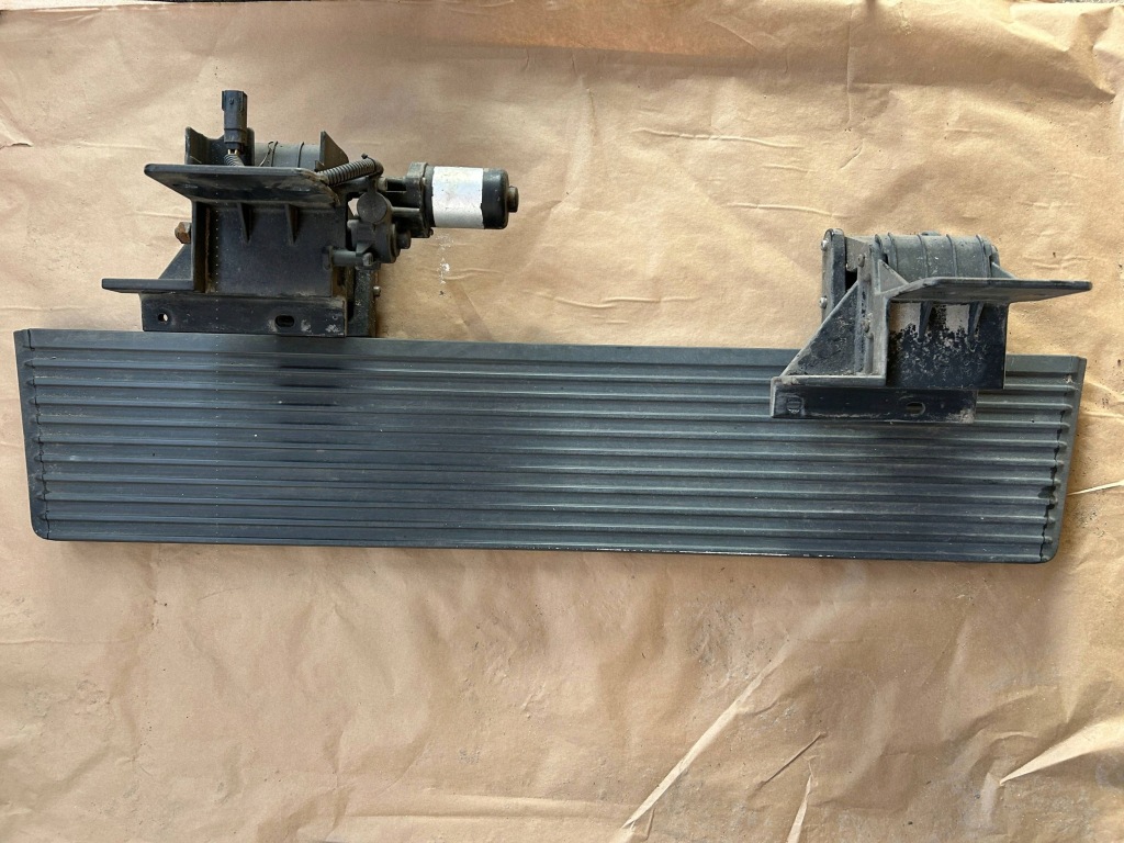 фото №1, Подножка выдвижной электрический правый ford transit mk8