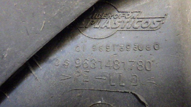 фото №6, Подкрылок правый задняя citroen xsara picasso 9631481780