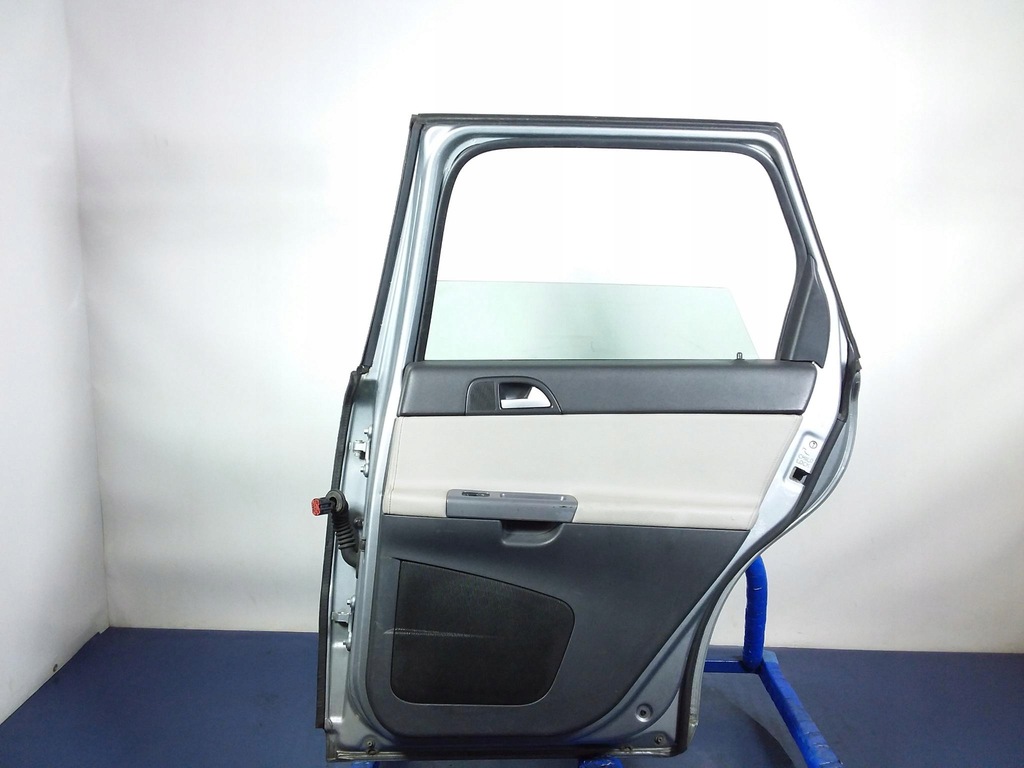 фото №8, Volvo v50 i дверь задняя правое 47700