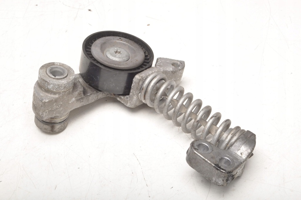 фото №3, Volvo xc60 ii 2.0 d5 235 km натягувач ролик ремінь обладнання