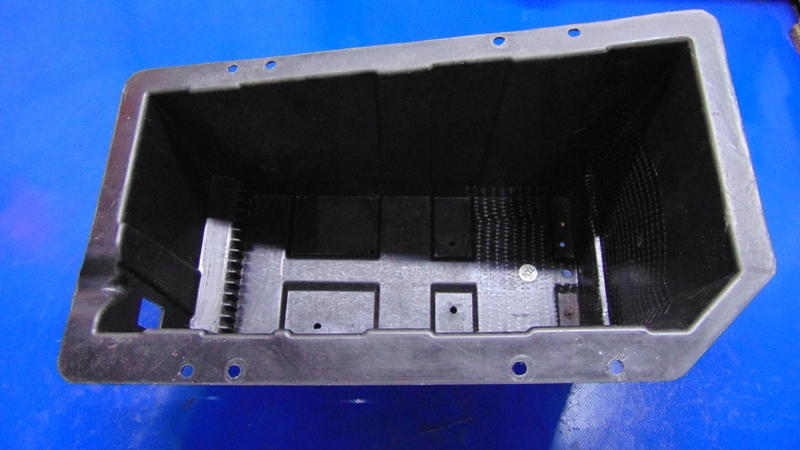 фото №1, Корпус захист акумулятор mercedes sprinter w907 w910 18-25r