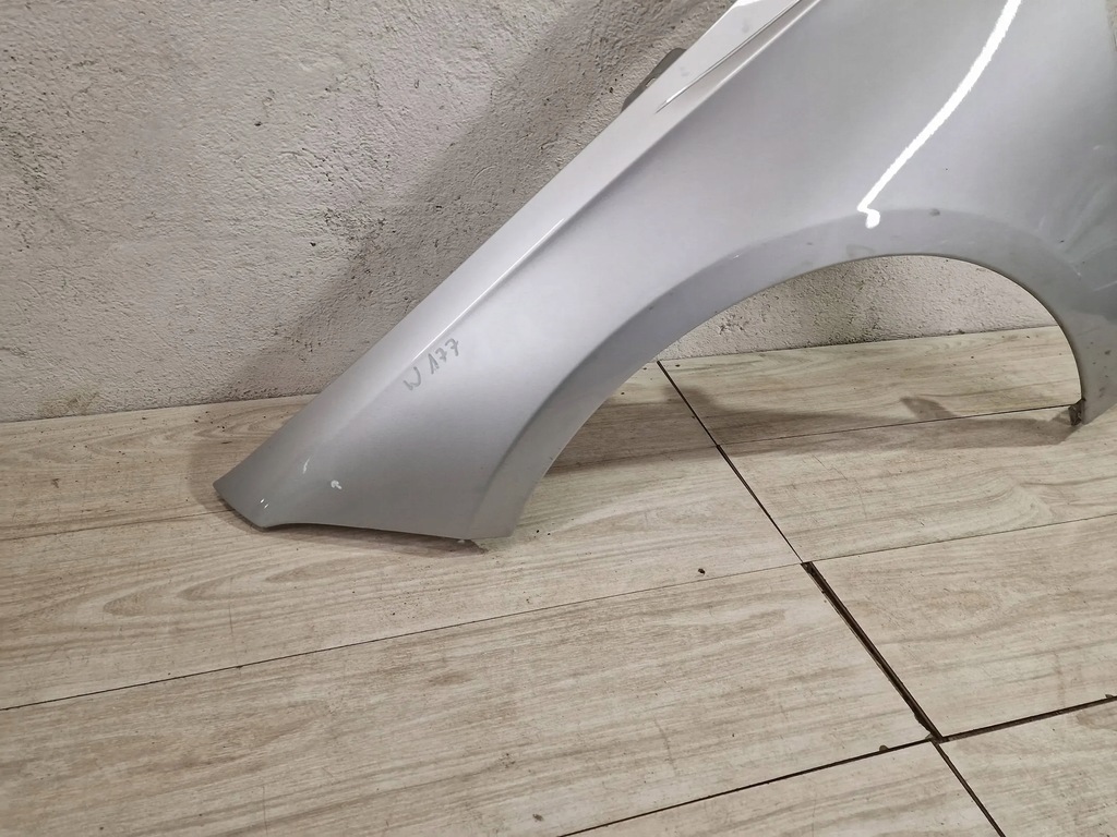 фото №2, Крыло левый перед передний mercedes a-klasa w177