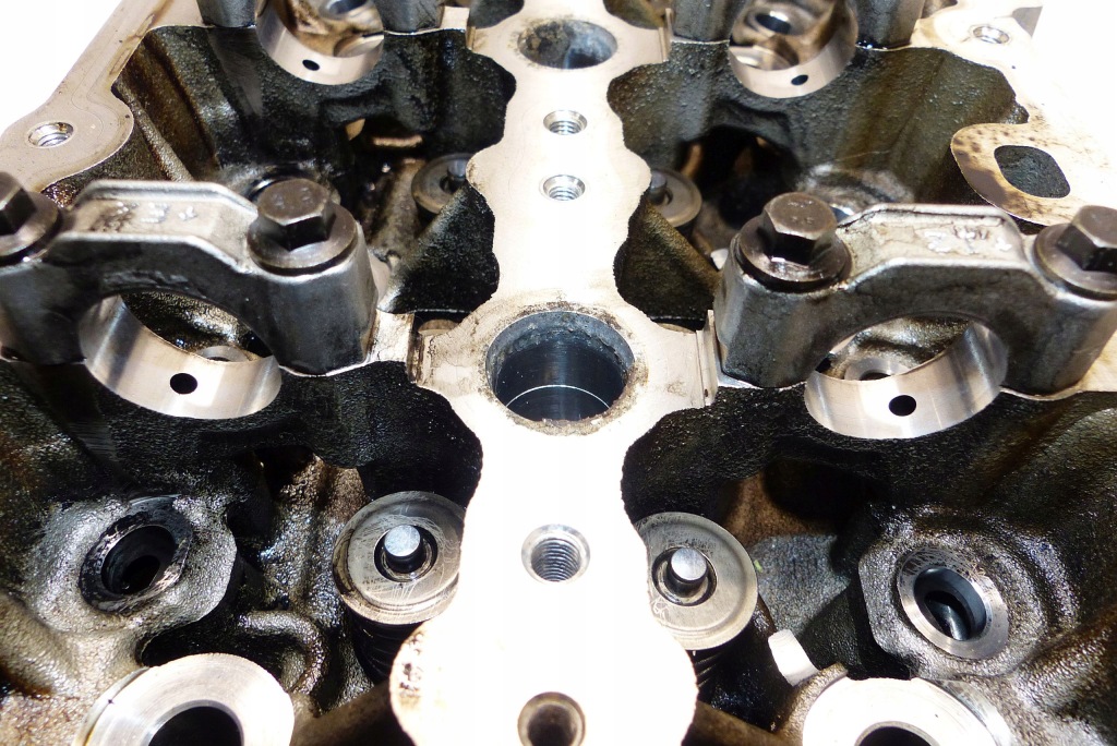 фото №11, Volvo xc60 ii v60 v90 ii 2.0 d mild hybrid d420t8 головка циліндрів