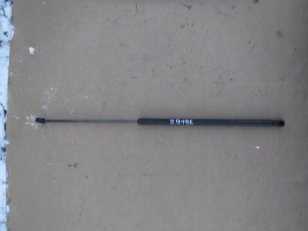 фото №1, Привод капот vw passat b6 3c0823359a