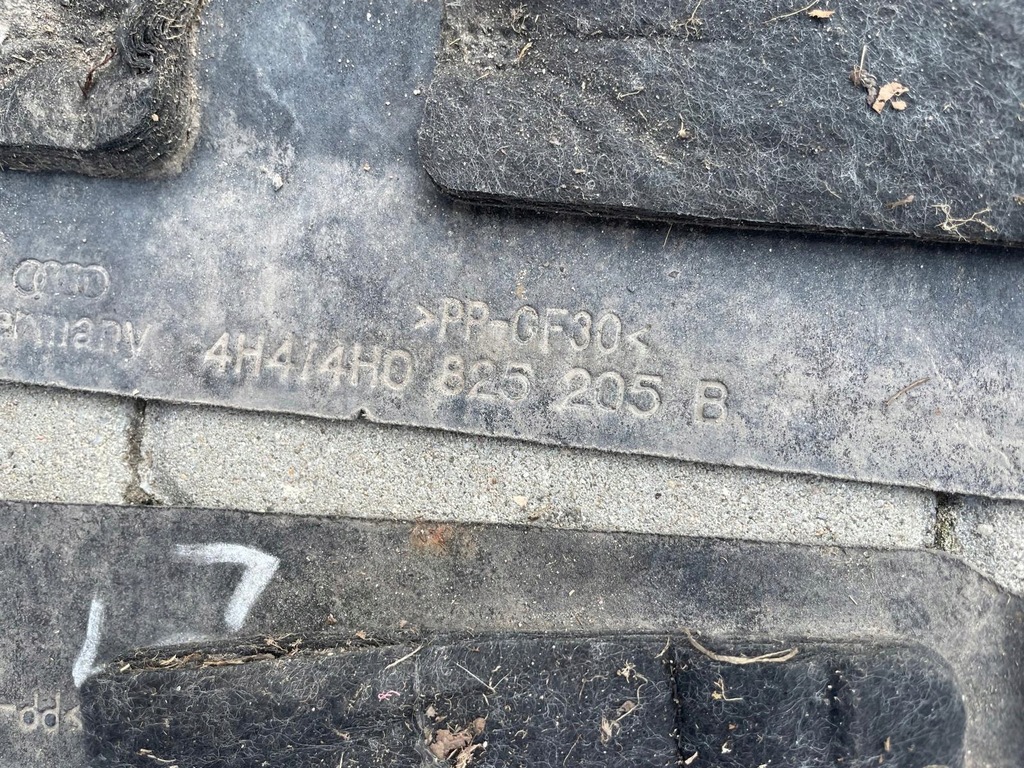 фото №9, Audi a8 d4 3.0 tdi защита подвеска комплект 4h0825206a 4h0825205b